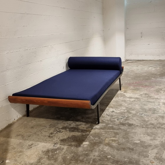 Image 1 of Cordemeyer daybed