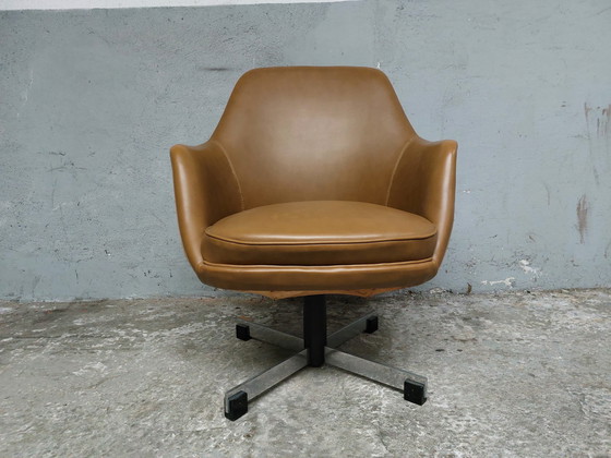 Image 1 of Poltrona girevole vintage di metà secolo