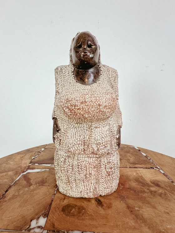 Image 1 of Serpentine statue of a lady from Zimbabwe