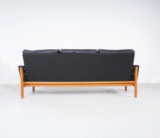 Image 1 of Canapé vintage en cuir noir Poul Volther, design danois, années 1960