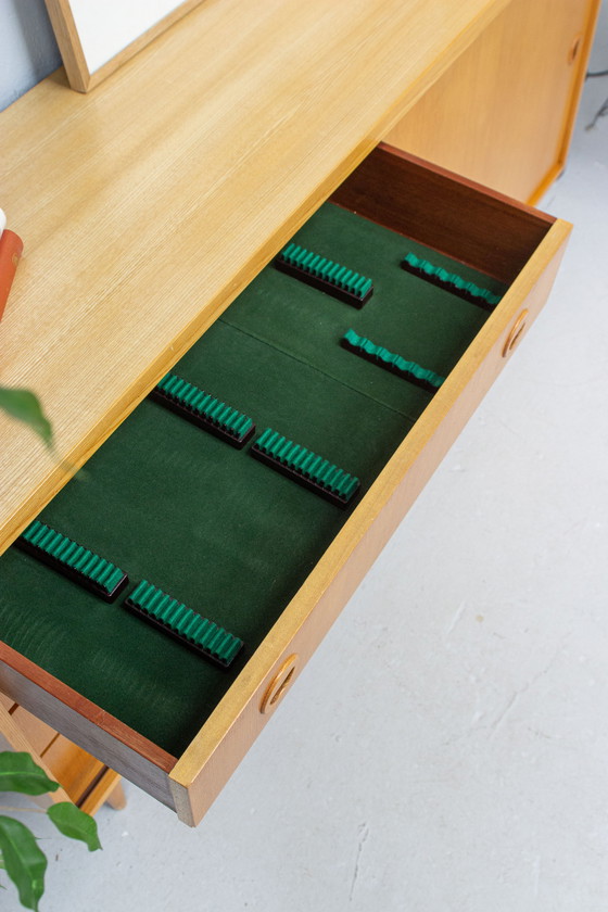 Image 1 of Musterring Vintage sideboard dresser