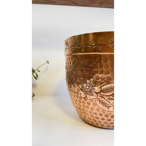 Image 1 of Vintage planter in brass and patinated copper, 1980