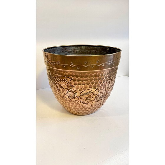 Image 1 of Vintage planter in brass and patinated copper, 1980