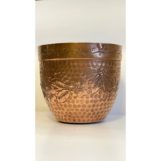 Image 1 of Vintage planter in brass and patinated copper, 1980
