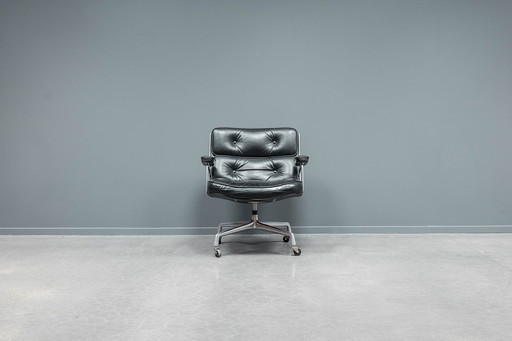 Es105 Eames “Time Life” Lobby Chair