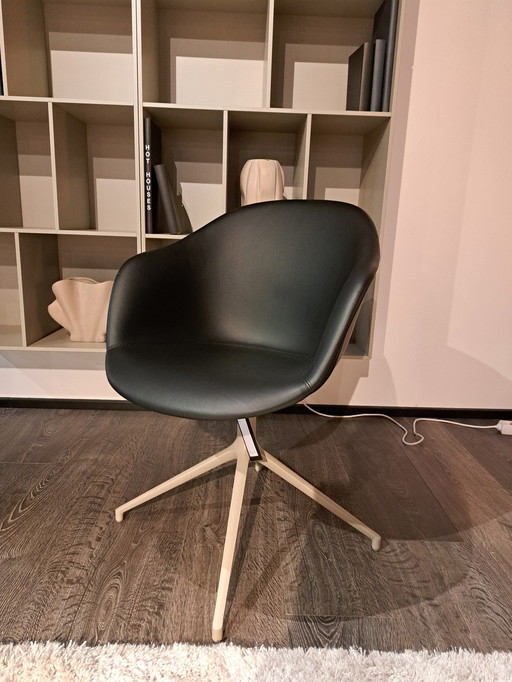 Adelaide Dining Chair With Swivel Function