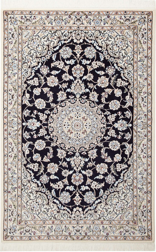 Elegant Persian Carpet Hand-knotted Nain 9 Lah- Size. 152 X 100 Cm -No.466195-01