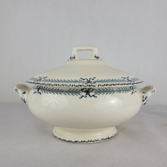 Image 1 of Choisy Le Roi Boulenger earthenware tureen Chinon model