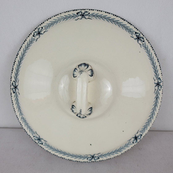 Image 1 of Choisy Le Roi Boulenger earthenware tureen Chinon model