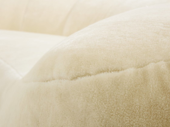 Image 1 of Divano Raphaël Raffel Croissant in velluto mohair anni &#39;70