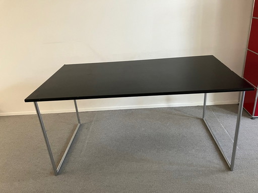 Gispent Table Gs 1296. Dimension 160 X 90 Cm.