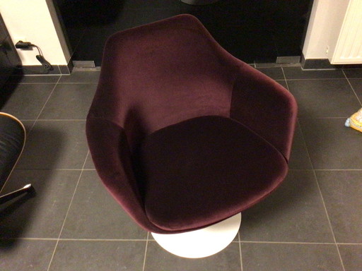 Knoll Saarinen Armchair