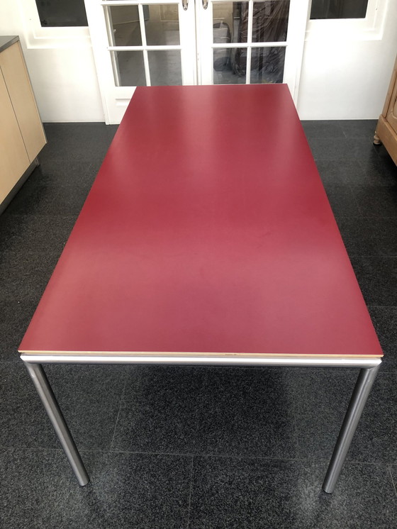 Image 1 of Metaform R17 dining table