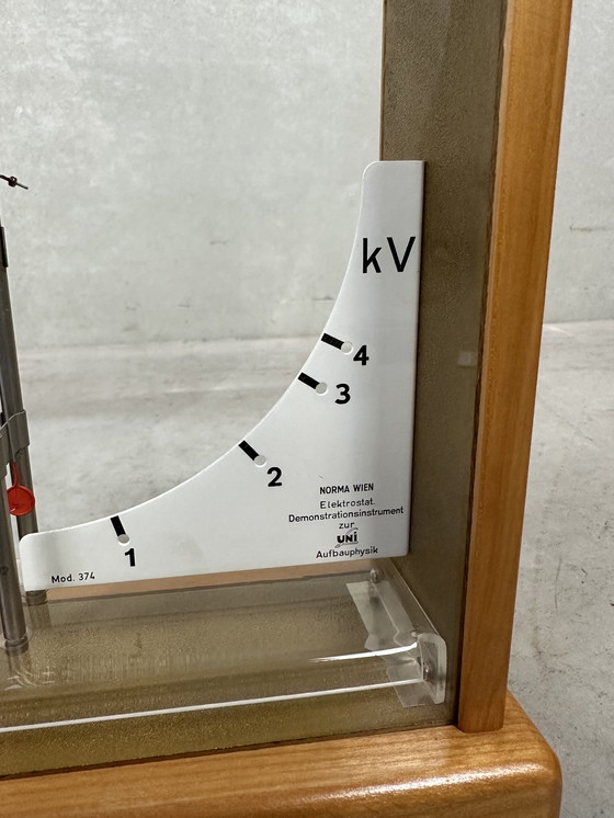 Image 1 of Didactic measuring instrument - static voltmeter