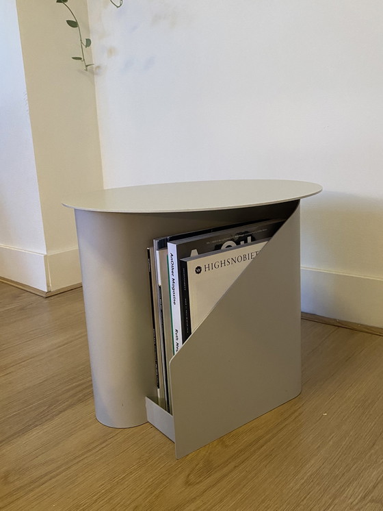 Image 1 of Woud Sentrum sidetable