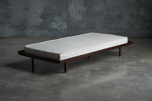 Daybed "Luxor" By Sergio Rodrigues For Oca, Brazil, 1965