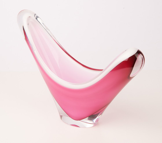 Image 1 of Flygsfors Coquille glass bowl by Paul Kedelv