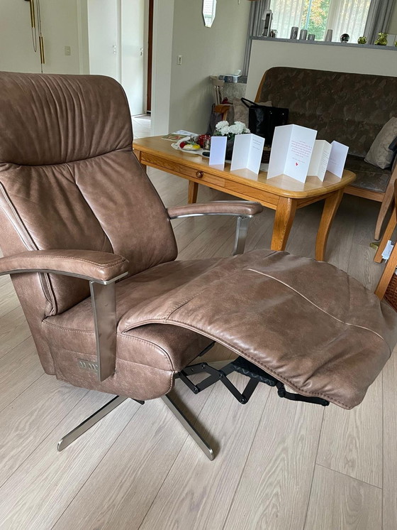 Image 1 of Prominent Recliner (Electrically Adjustable)