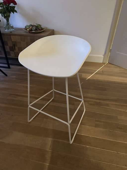 3x Fonq Barstool White