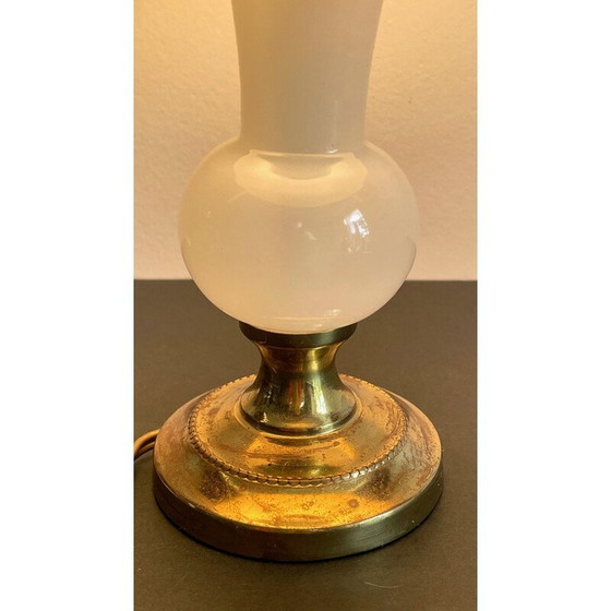 Image 1 of Vintage lamp in opaline glass and brass