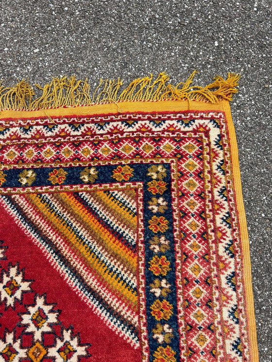 Image 1 of Vintage Berber carpet