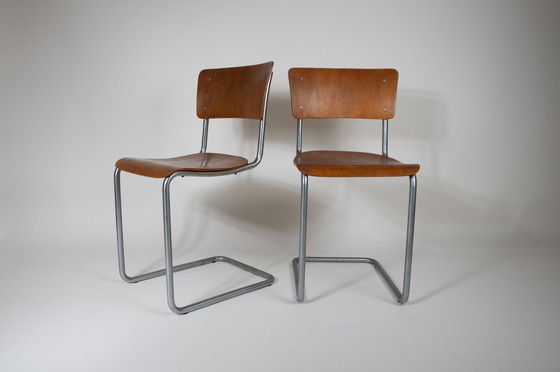 Image 1 of 4 x Gispen no.108 chairs