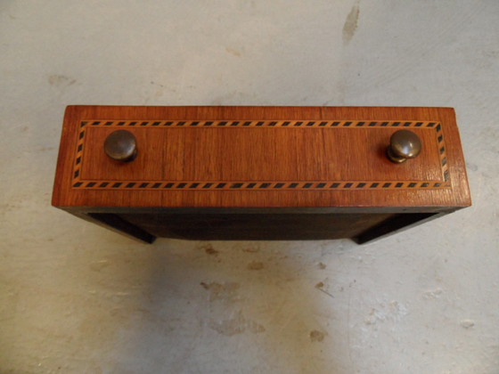 Image 1 of Armoire à bijoux vintage