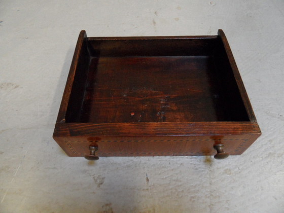 Image 1 of Armoire à bijoux vintage