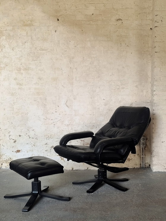 Image 1 of Mid Century Danish Unico Armchair / Lounge Swivel Chair