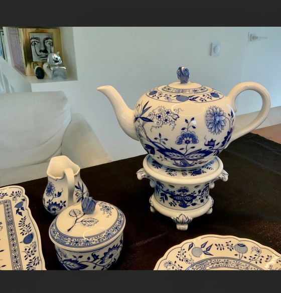 Image 1 of Vaisselle Hutschenreuther porcelaine motif oignon