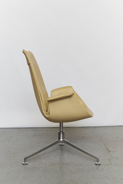 Model 6725 Swivel Tulip Chair By Preben Fabricius & Jørgen Kastholm For Kill International