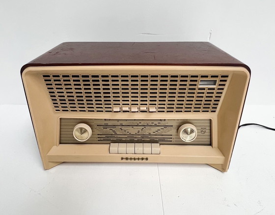 Image 1 of Refurbished Vintage Philips Gramophone Player And Tube Radio, 1960'S