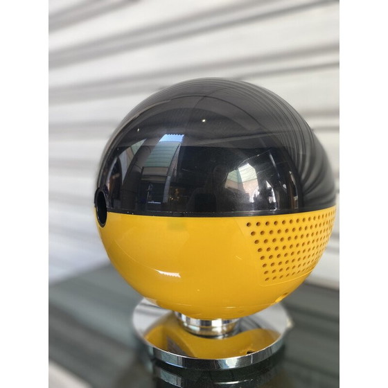 Image 1 of Vintage amfm radio model 2002 by Weltron, 1970s