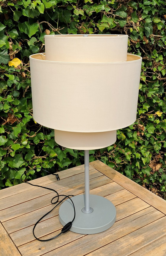 Image 1 of Lampe de table design de 75 cm de haut