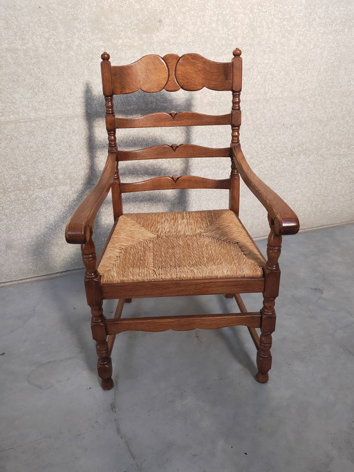 Armchair With Piping Seat