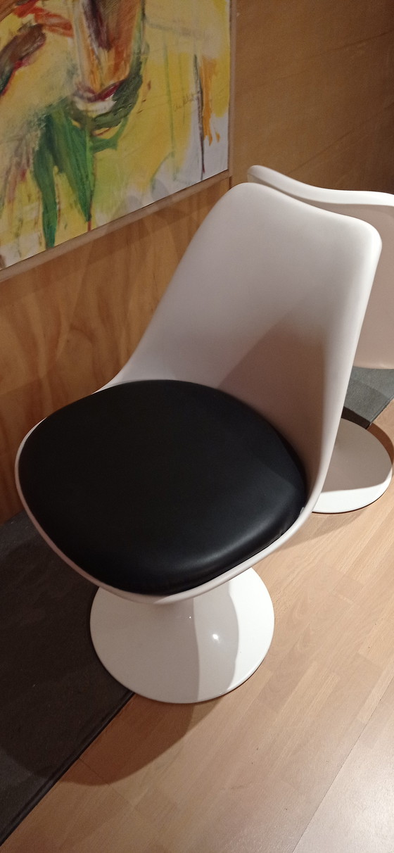 Image 1 of 2x Alivar Tulip Chair