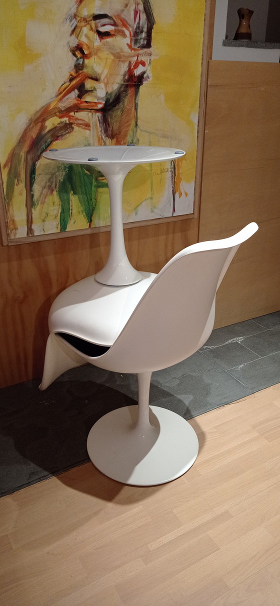 Image 1 of 2x Alivar Tulip Chair