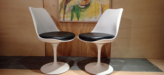 Image 1 of 2x Alivar Tulip Chair