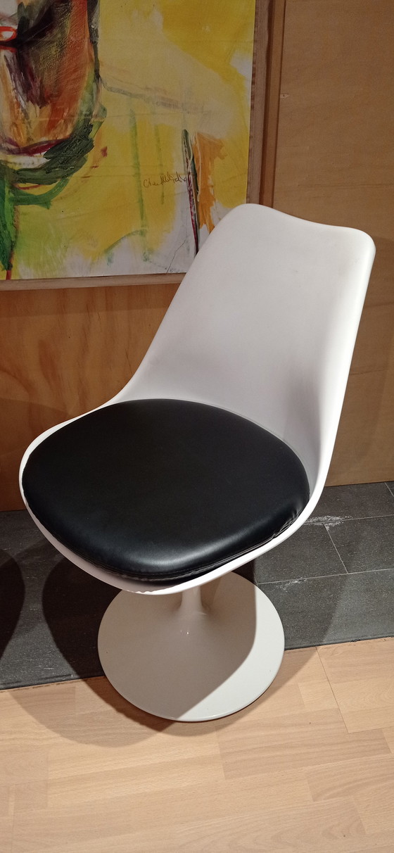 Image 1 of 2x Alivar Tulip Chair