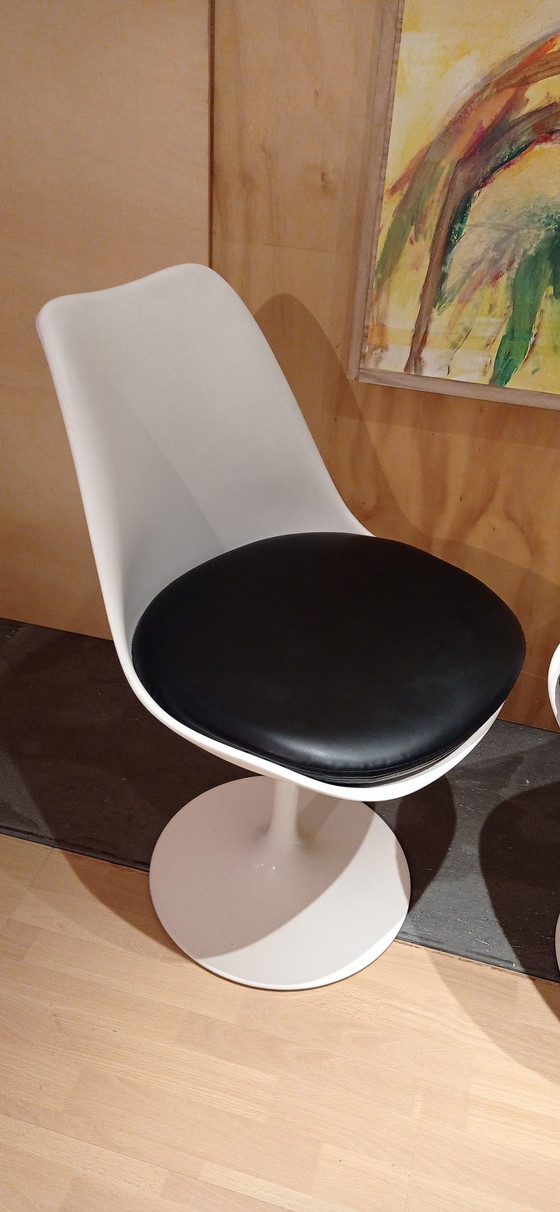 Image 1 of 2x Alivar Tulip Chair