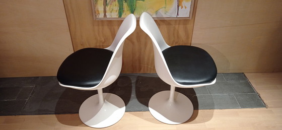 Image 1 of 2x Alivar Tulip Chair