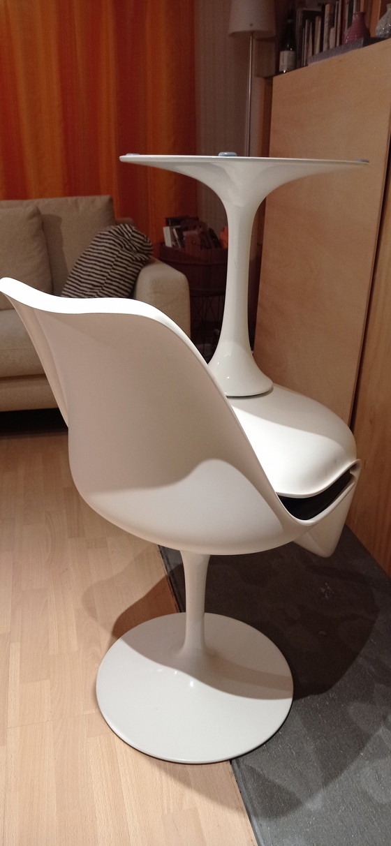 Image 1 of 2x Alivar Tulip Chair