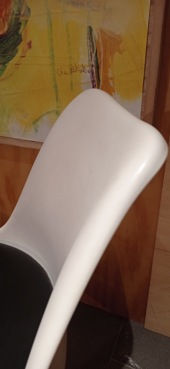 Image 1 of 2x Alivar Tulip Chair