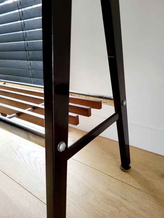 Image 1 of Tavolino o portavasi vintage, probabilmente Zuenelli, anni '60