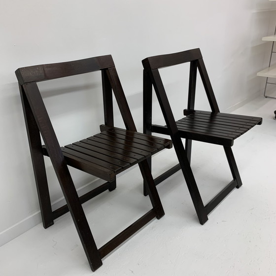 Image 1 of Ensemble de 2 chaises pliantes en bois Aldo Jacober pour Alberto Bazzani, années 1960