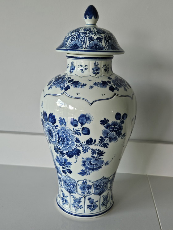 Image 1 of Le vase antique Paon de Delft