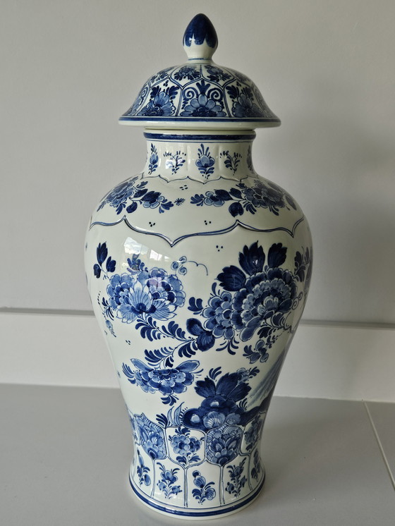 Image 1 of Le vase antique Paon de Delft