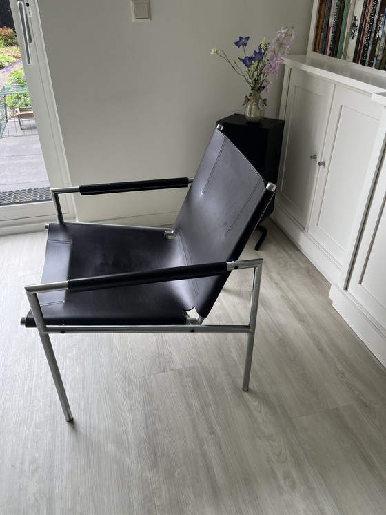 Image 1 of Spectrum SZ02 design armchair