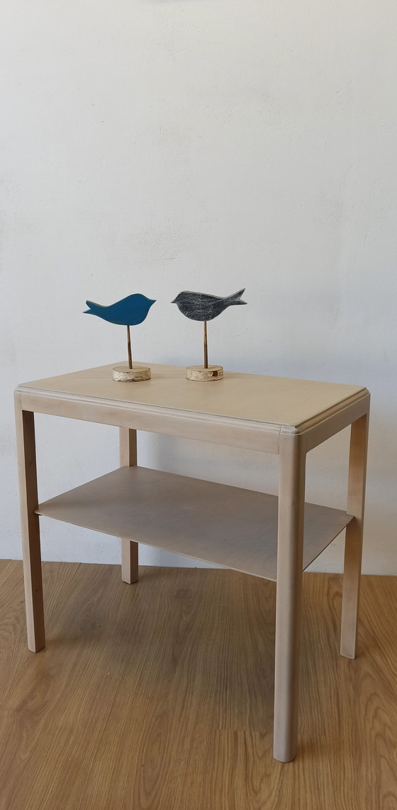 Image 1 of Tavolino vintage con ripiano