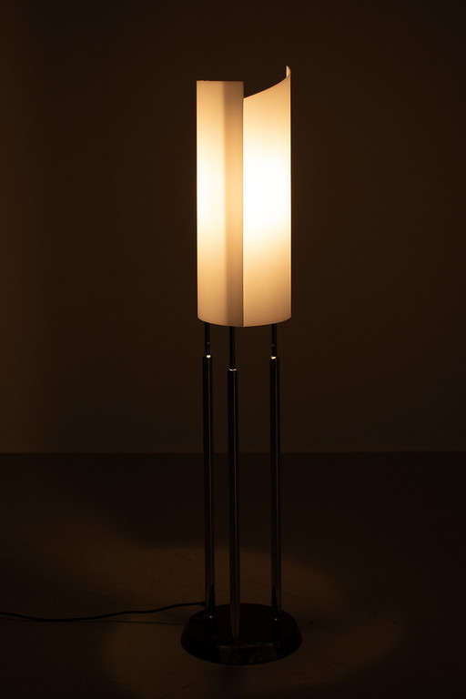 Oluce 'Arianna' Bruno Gecchelin floor lamp